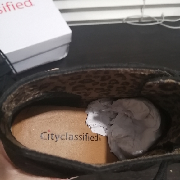 Cityclassified wedged booties - Picture 3 of 3